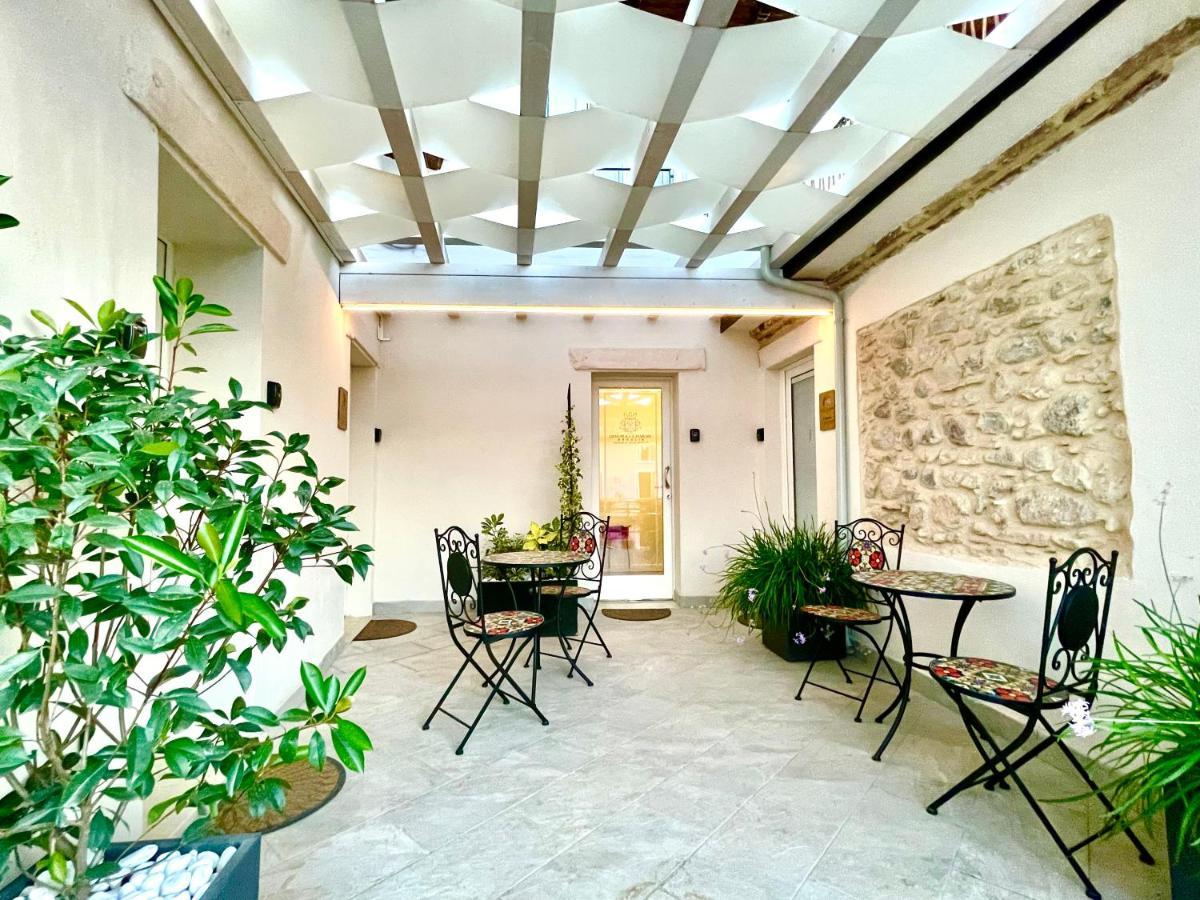 Dimora Di Charme Peschiera Del Garda Apartment ภายนอก รูปภาพ