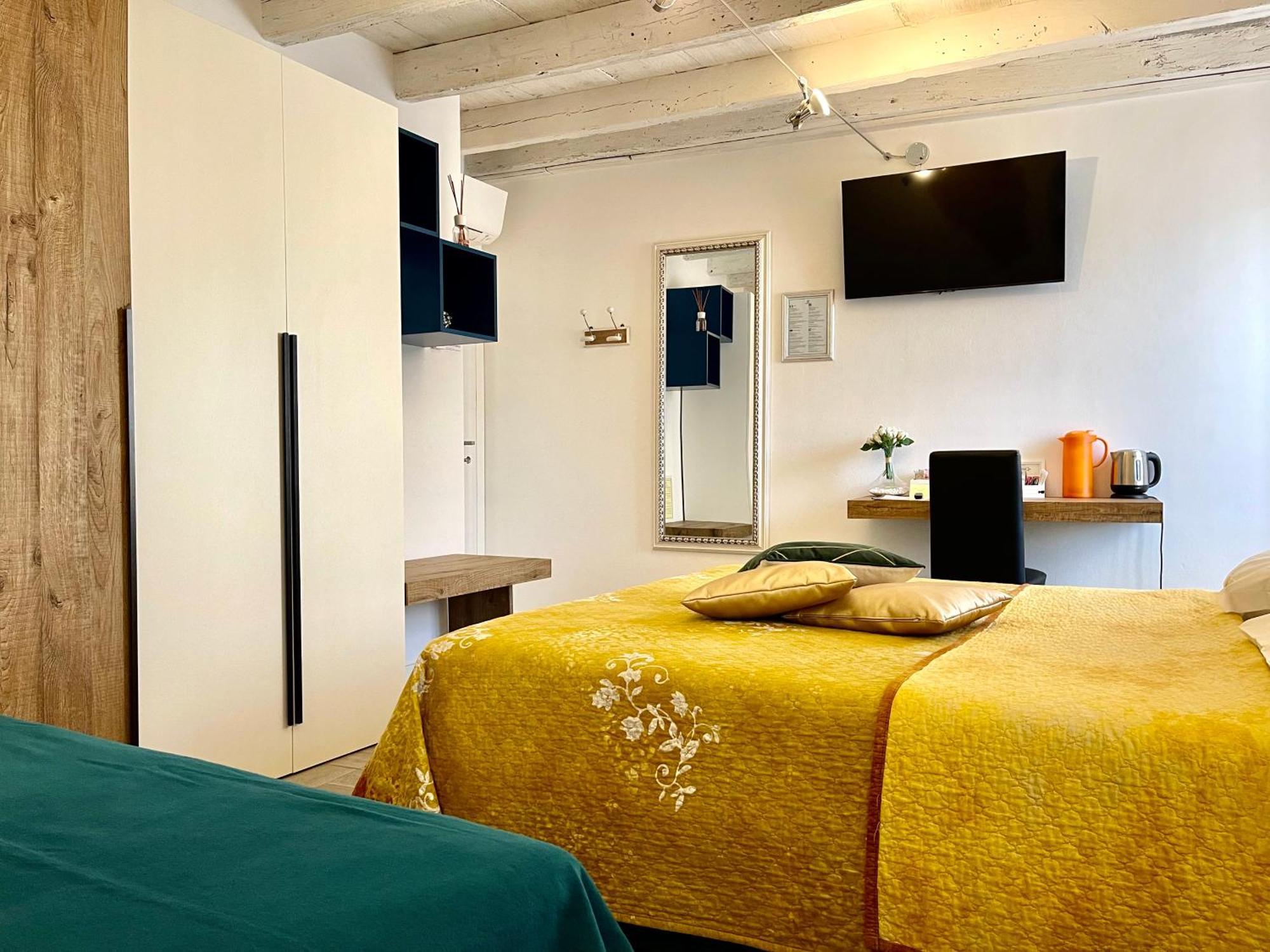 Dimora Di Charme Peschiera Del Garda Apartment ภายนอก รูปภาพ